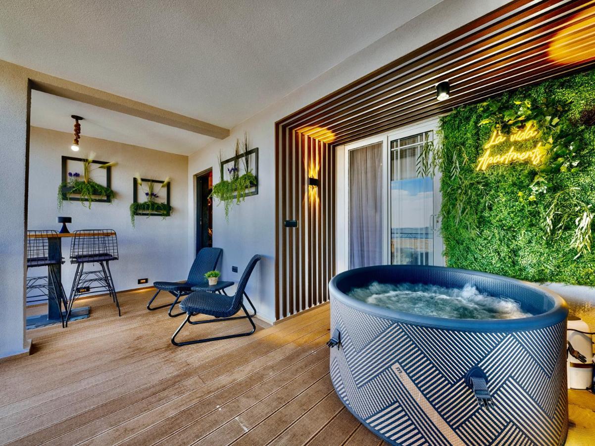 La Vida Apartments バール エクステリア 写真